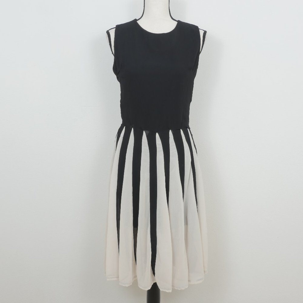 Jade & Juliet Black Ivory Sheer Stripe Sleeveless Black Tie Party SZ Small Dress
